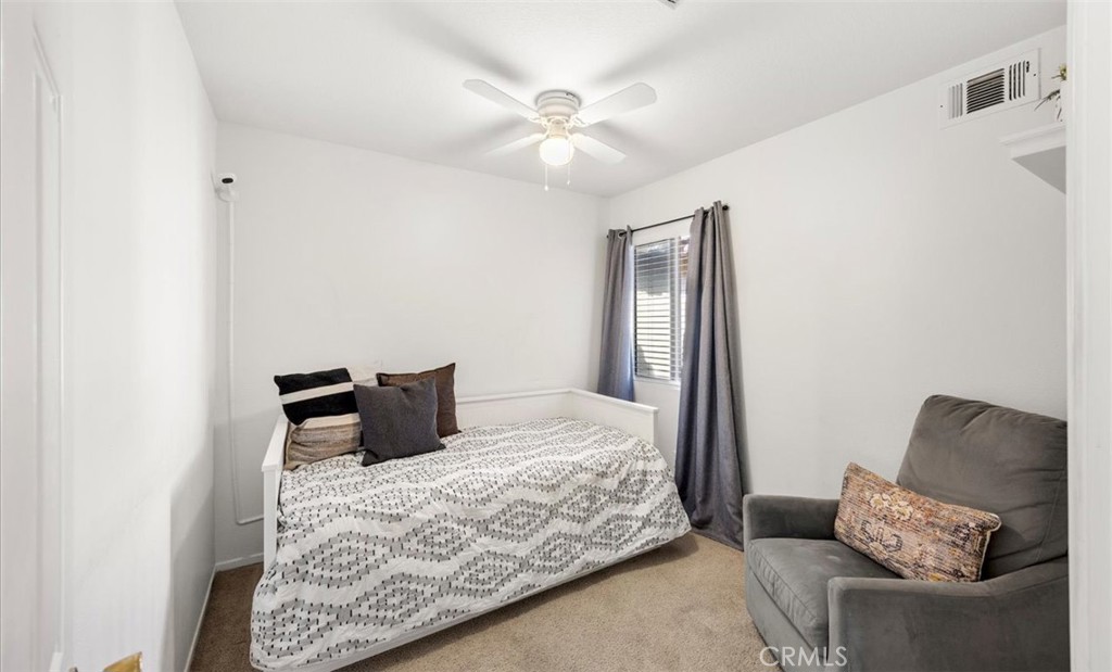 13077 Vía Salvia Riverside, CA 92503 - Photo 23 of 41