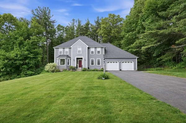 $895,000 | 23 Brooks Crossing, West Boylston, MA 01583
