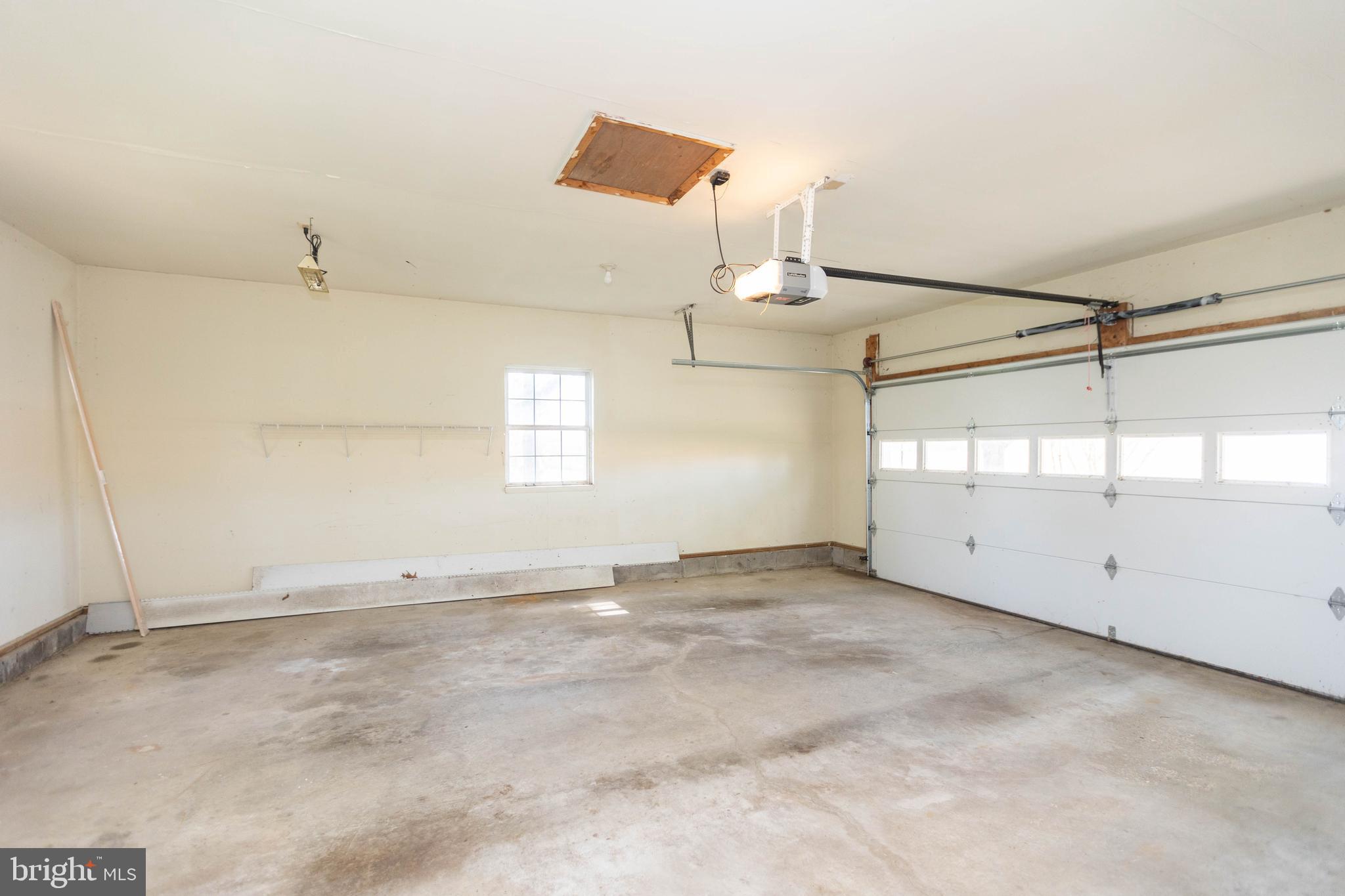 17605 Grace Road Hampstead, MD 21074 - Photo 69 of 100 Garage interior