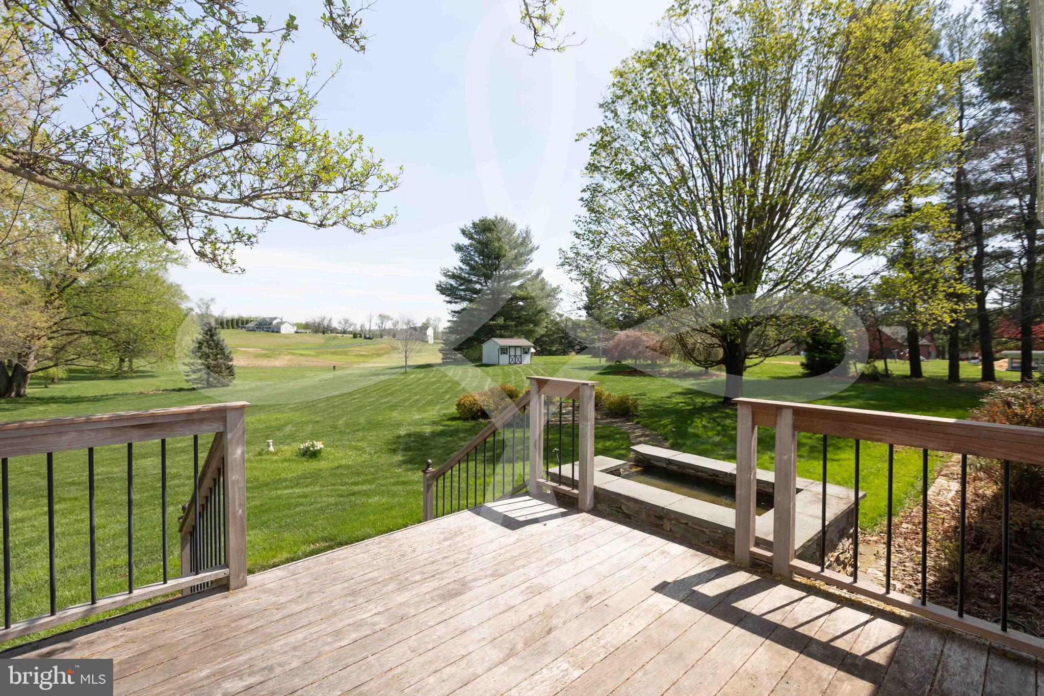 17605 Grace Road Hampstead, MD 21074 - Photo 74 of 100 Rear deck outside of the dining room