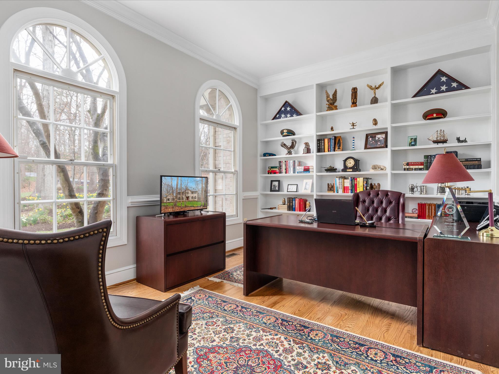 11701 Henderson Road Clifton, VA 20124 - Photo 3 of 61 a living room with furniture and a window