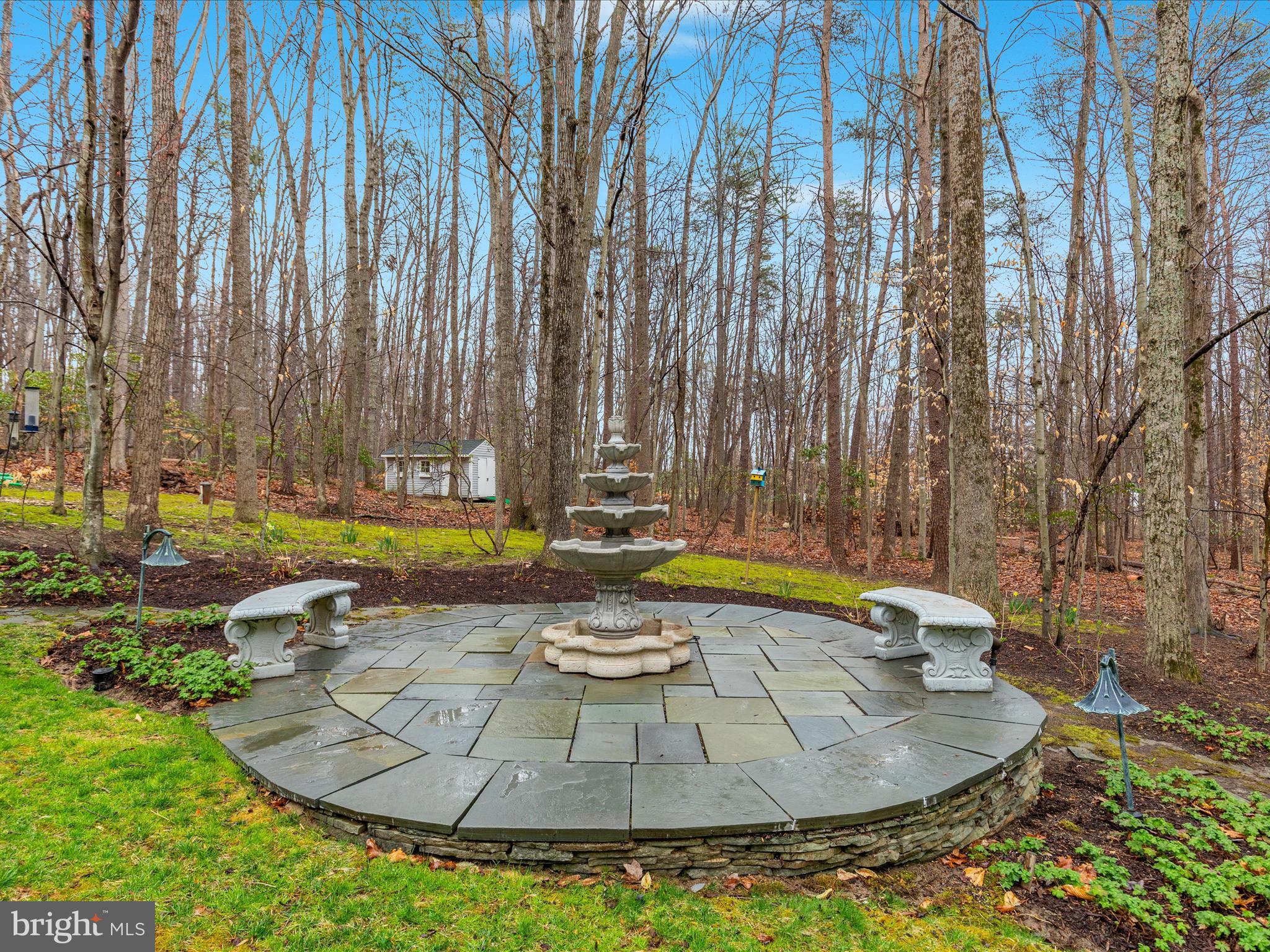 11701 Henderson Road Clifton, VA 20124 - Photo 39 of 61 a view of a swimming pool with sitting area