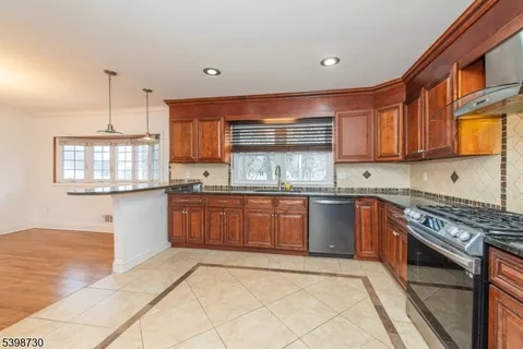 $725,000 | 115 Northfield Road, Parsippany, NJ 07054