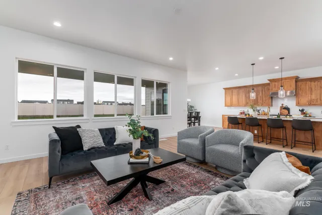 $689,000 | 9044 West Patmore Court, Star, ID 83669