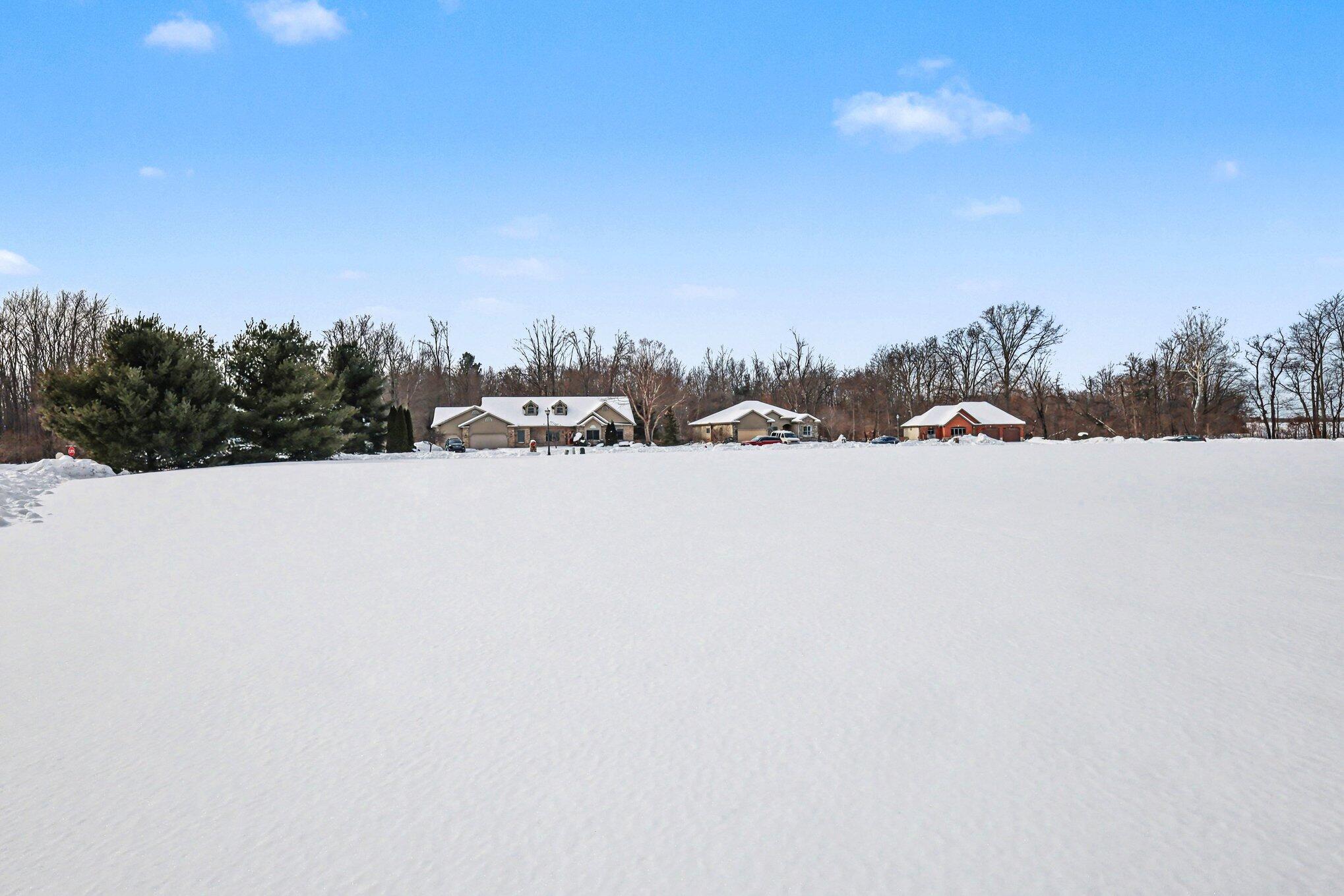 573 Wittenberg Path St. Joseph, MI 49085 - Photo 9 of 30 003_file_6218