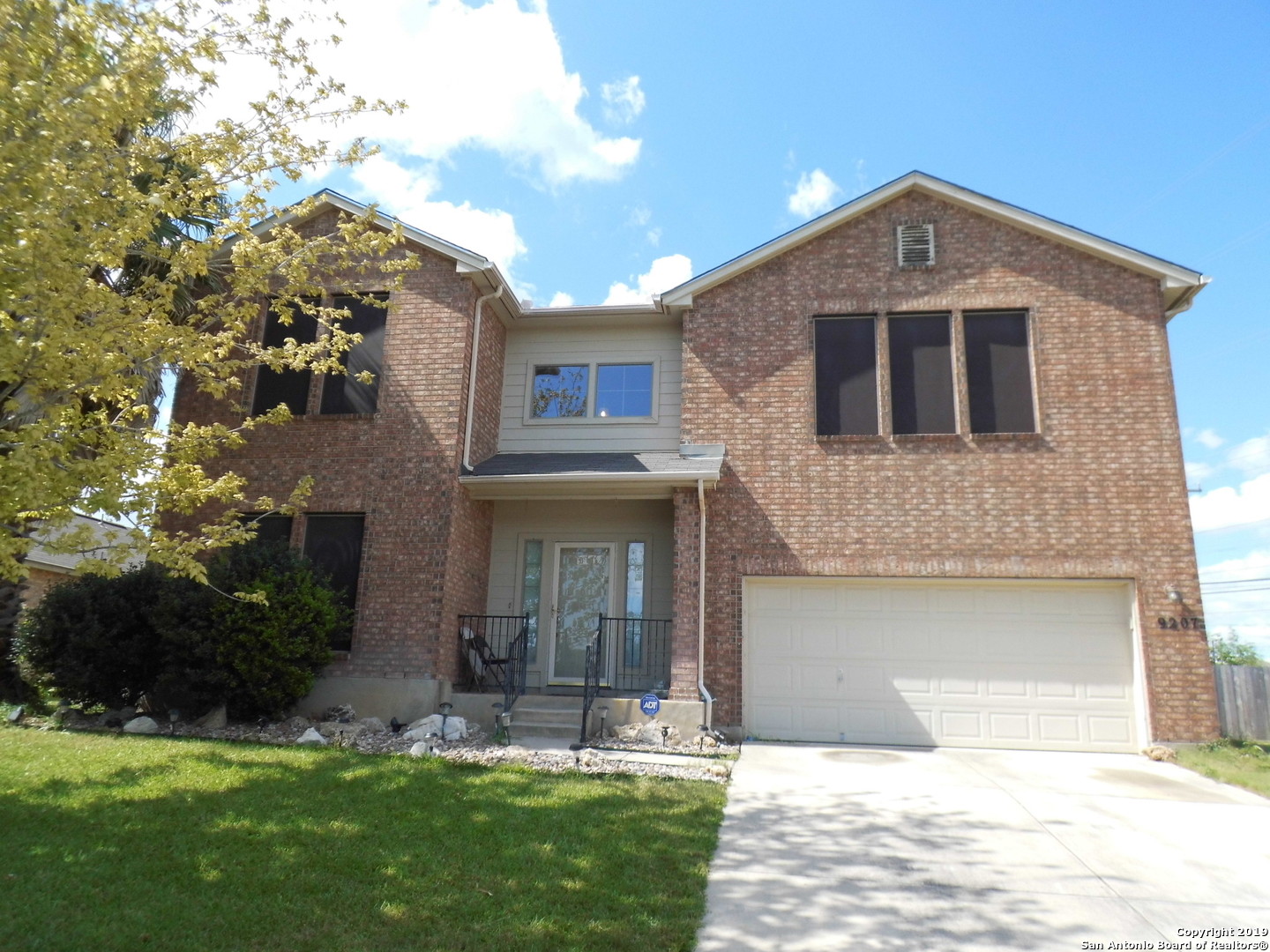 9207 Larsons Lane Helotes, TX 78023 - Photo 1 of 1