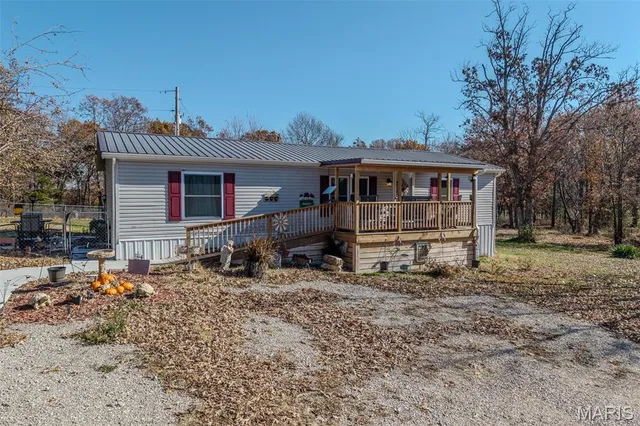 $189,900 | 23522 County Road 5-800M, Lebanon, MO 65536