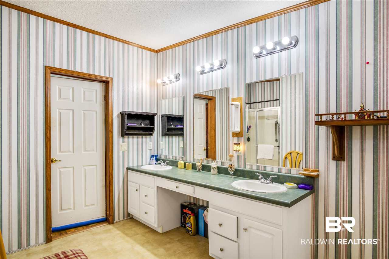 1980 Ridgewood Drive Lillian, AL 36549 - Photo 23 of 28