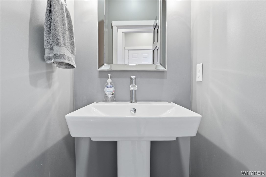 2181 Woodard Road Elma, NY 14059 - Photo 22 of 50 1/2 Bathroom (1st floor)