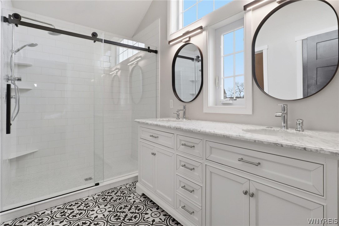 2181 Woodard Road Elma, NY 14059 - Photo 28 of 50 Ensuite full bath