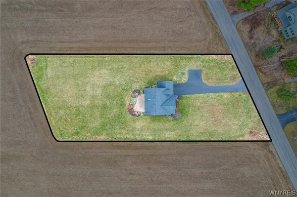 $599,900 | 2181 Woodard Road, Elma, NY 14059