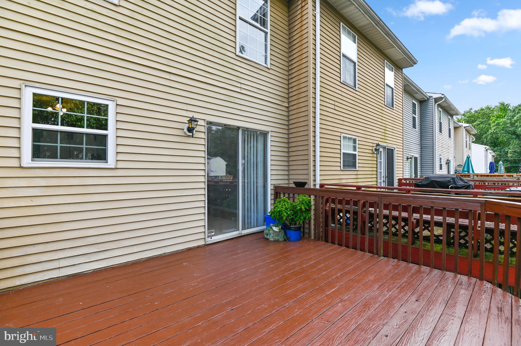 422 Kosoak Road Baltimore, MD 21220 - Photo 11 of 37 Back Deck off of Kitchen
