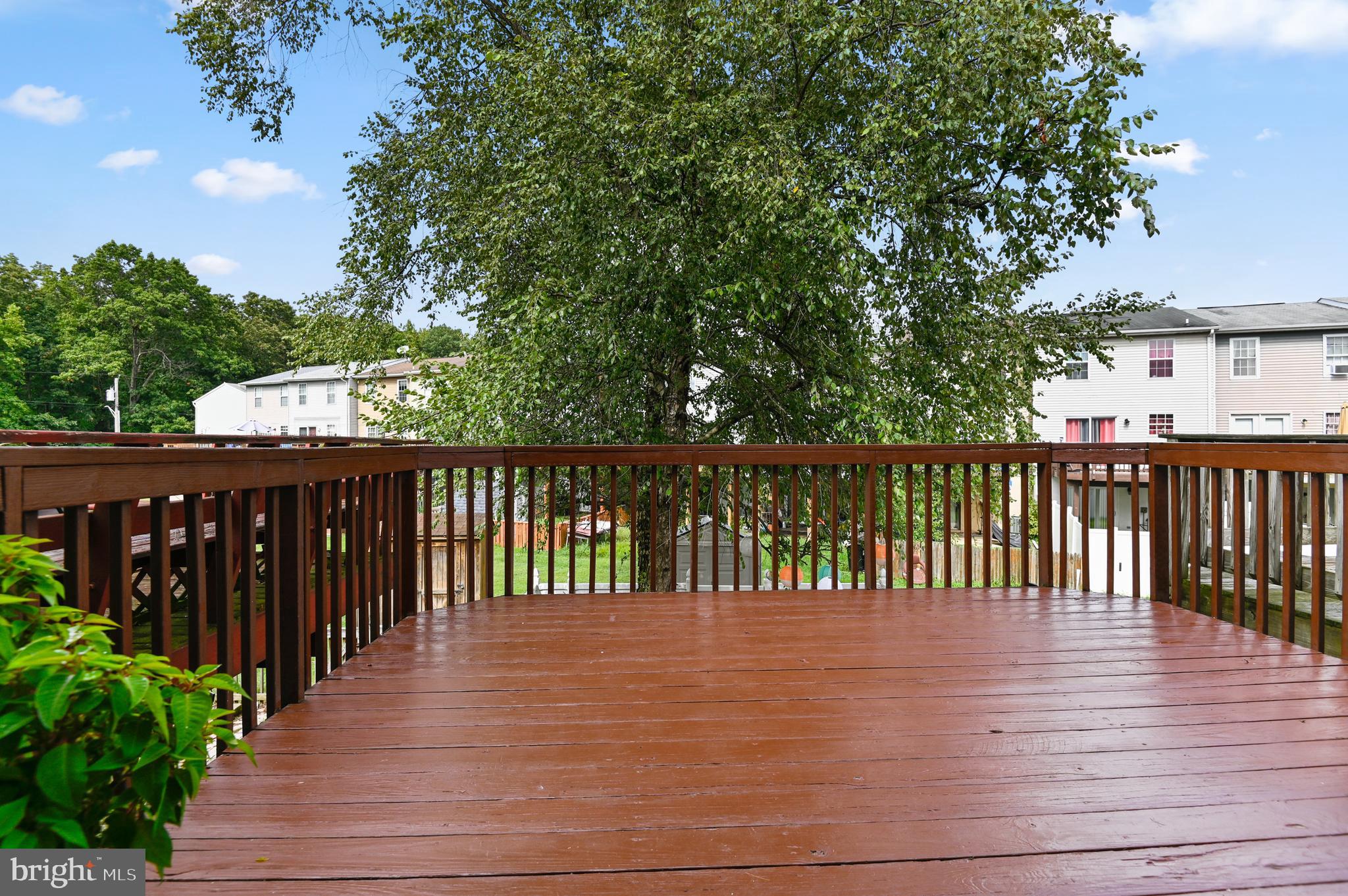 422 Kosoak Road Baltimore, MD 21220 - Photo 12 of 37 Large Back Deck