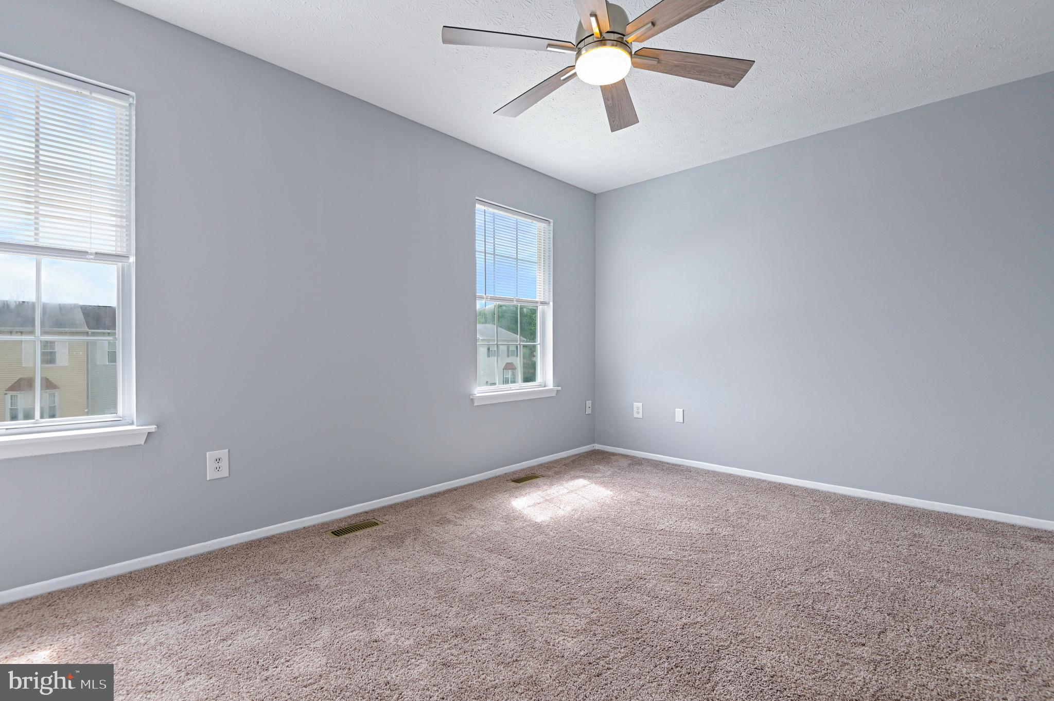 422 Kosoak Road Baltimore, MD 21220 - Photo 17 of 37 Primary Bedroom, Large and Bright