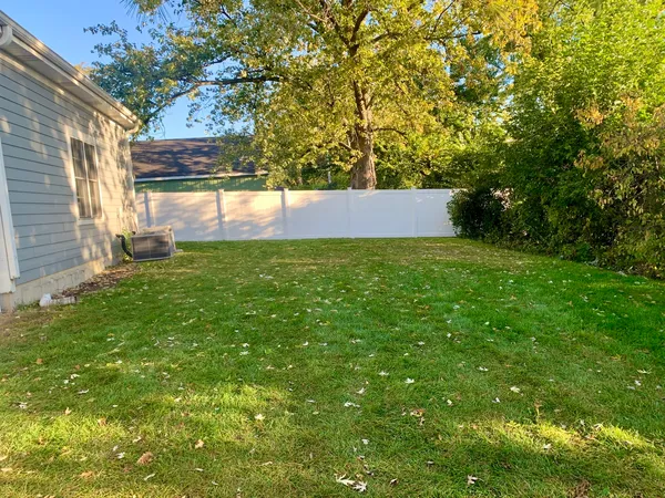 $719,000 | 831 North Yale Avenue, Villa Park, IL 60181