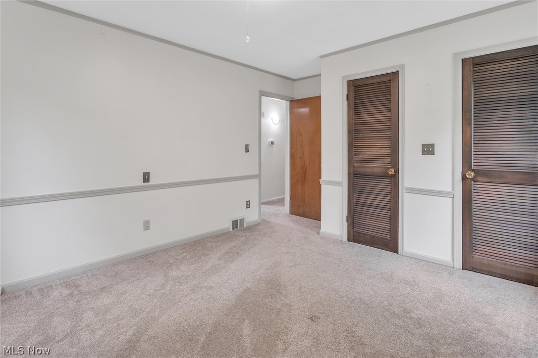 996 Ford Road Cleveland, OH 44143 - Photo 24 of 35 Bedroom 4