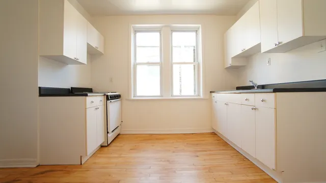 $1,650 | 3008 North Whipple Street, Unit 2, Chicago, IL 60618