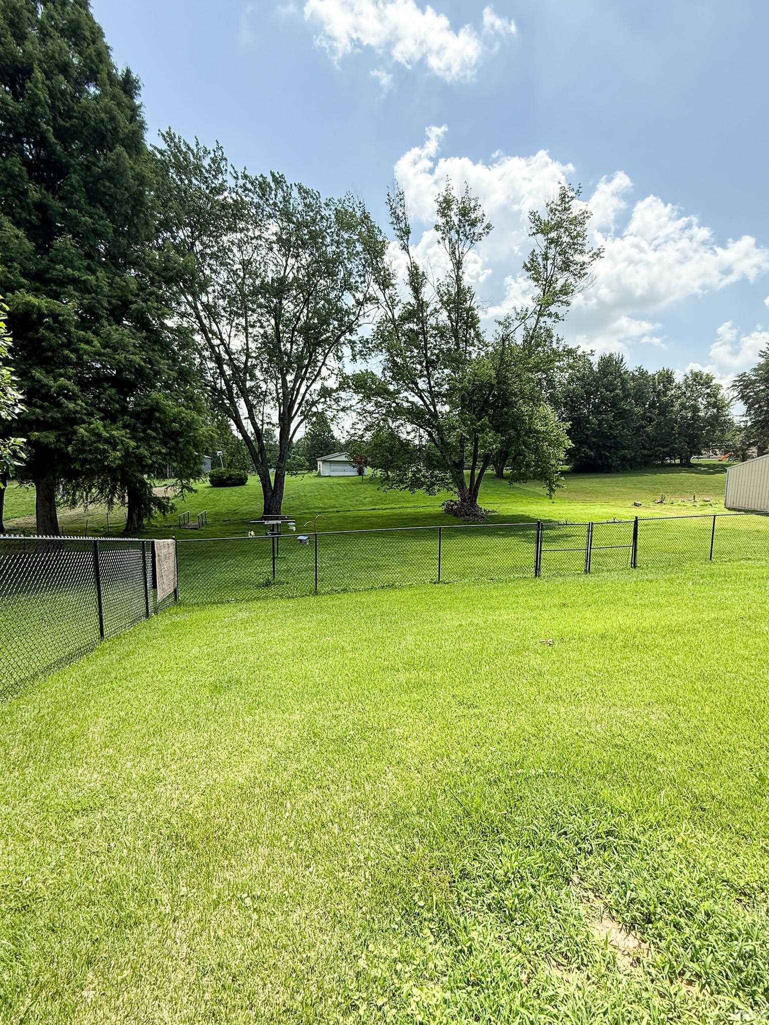 15703 Old State Road Evansville, IN 47725 - Photo 47 of 49