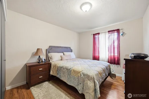 $429,000 | 1840 West 11th Avenue, Kennewick, WA 99336