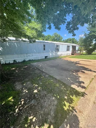 $39,000 | 790 Fieldcrest Drive, Fenton, MO 63026