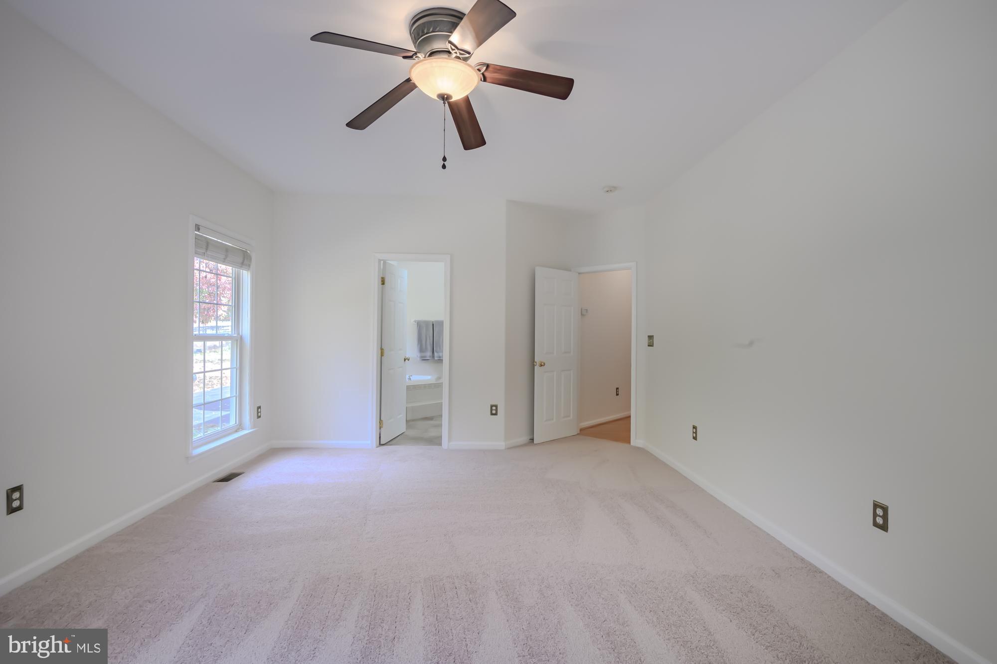 39 River Ridge Lane Fredericksburg, VA 22406 - Photo 33 of 94 Spacious room with natural light and charm.