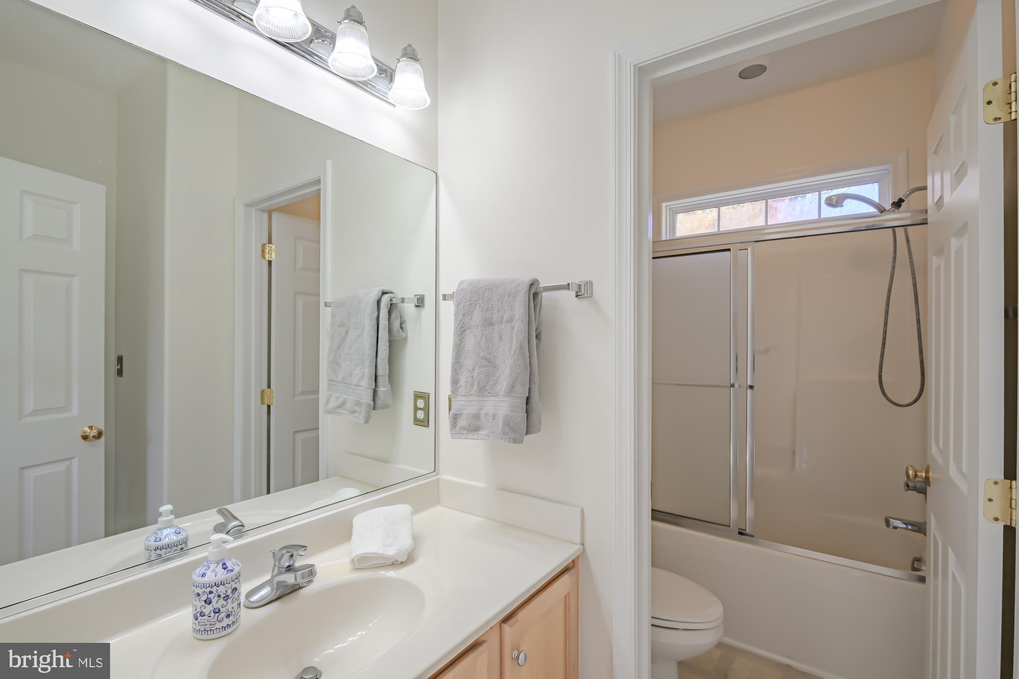 39 River Ridge Lane Fredericksburg, VA 22406 - Photo 51 of 94 Third Bathroom.