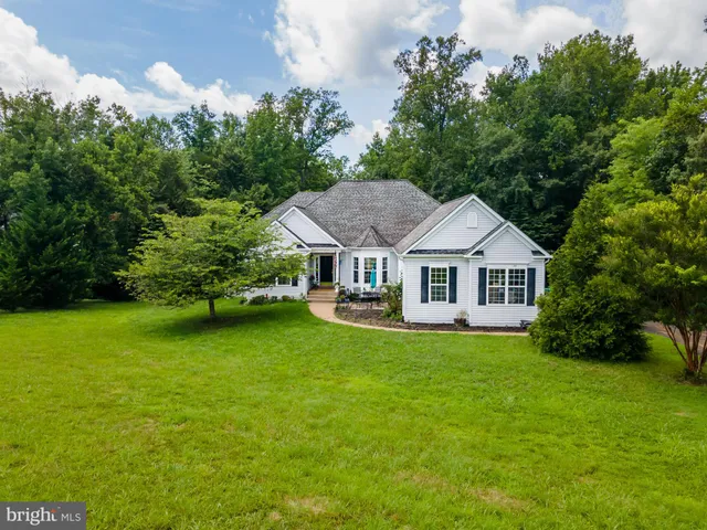 $750,000 | 39 River Ridge Lane, Fredericksburg, VA 22406