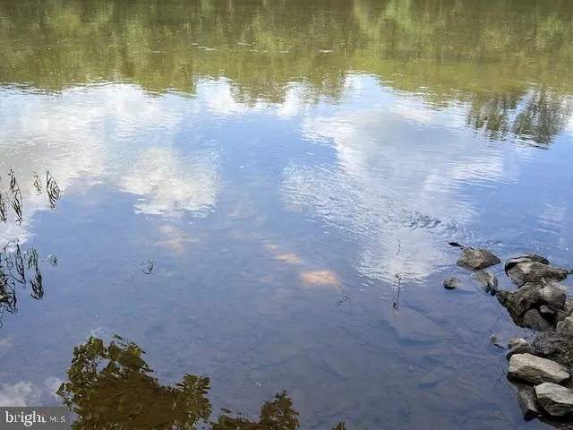 $750,000 | 39 River Ridge Lane, Fredericksburg, VA 22406