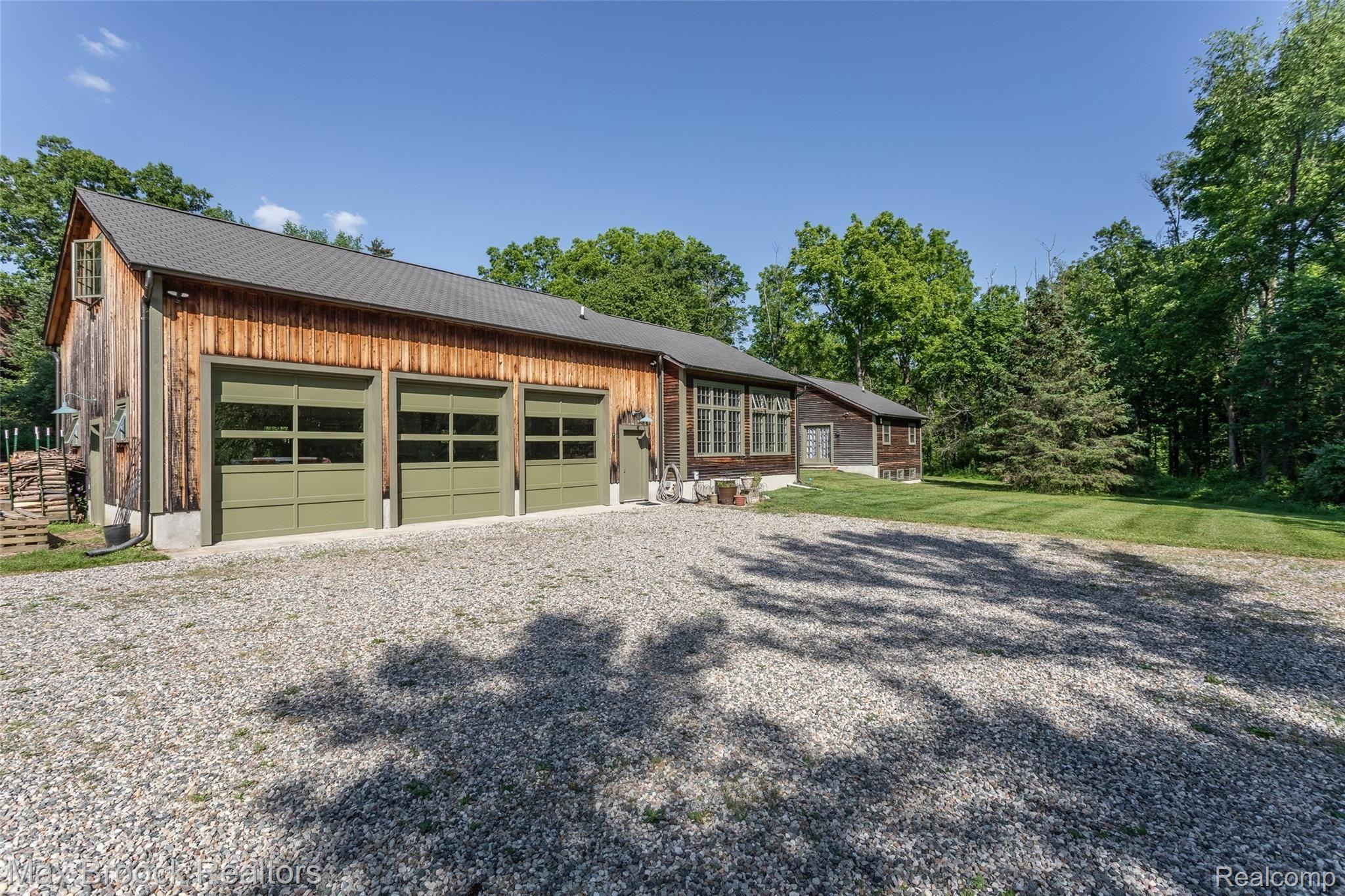6250 Winkler Mill Road Rochester, MI 48306 - Photo 50 of 56 244A2331-HDR-2.jpg