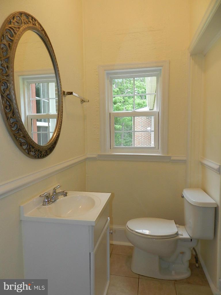62 Marsh Road Fredericksburg, VA 22406 - Photo 6 of 30 Bath