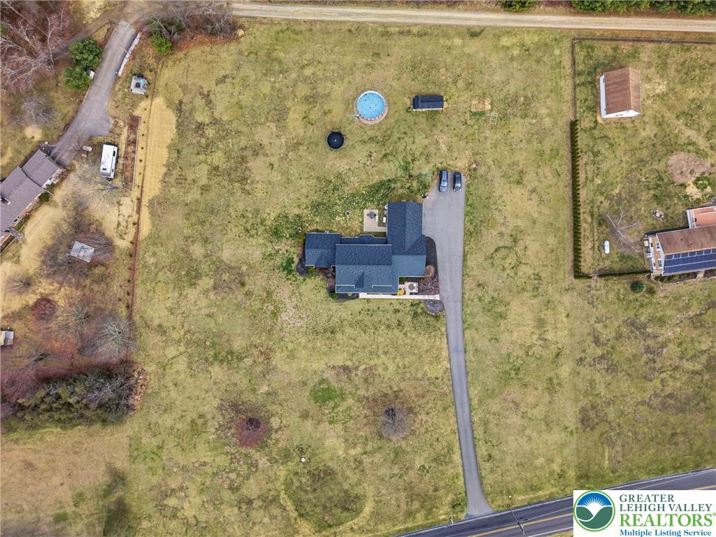 8285 Poho Poco Drive Kunkletown, PA 18058 - Photo 8 of 81