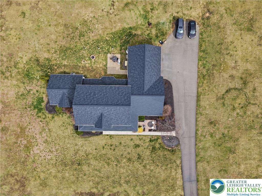 8285 Poho Poco Drive Kunkletown, PA 18058 - Photo 9 of 81