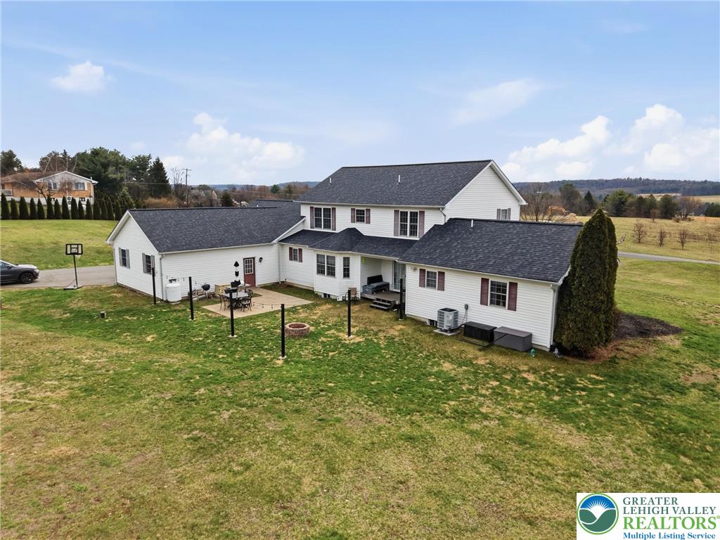 8285 Poho Poco Drive Kunkletown, PA 18058 - Photo 10 of 81