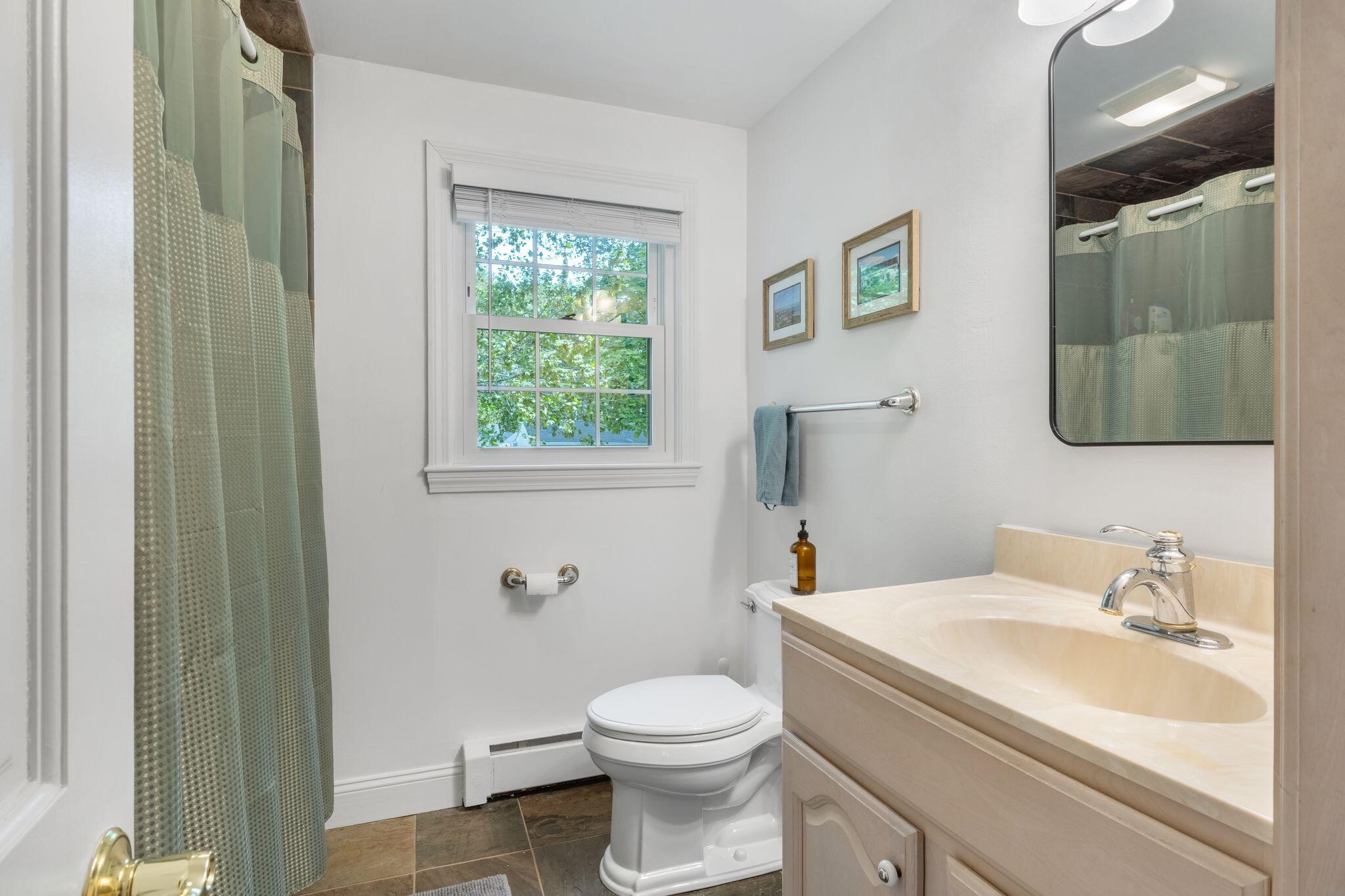32 Kings Court Wells, ME 04090 - Photo 17 of 40 32_Kings_Ct_040