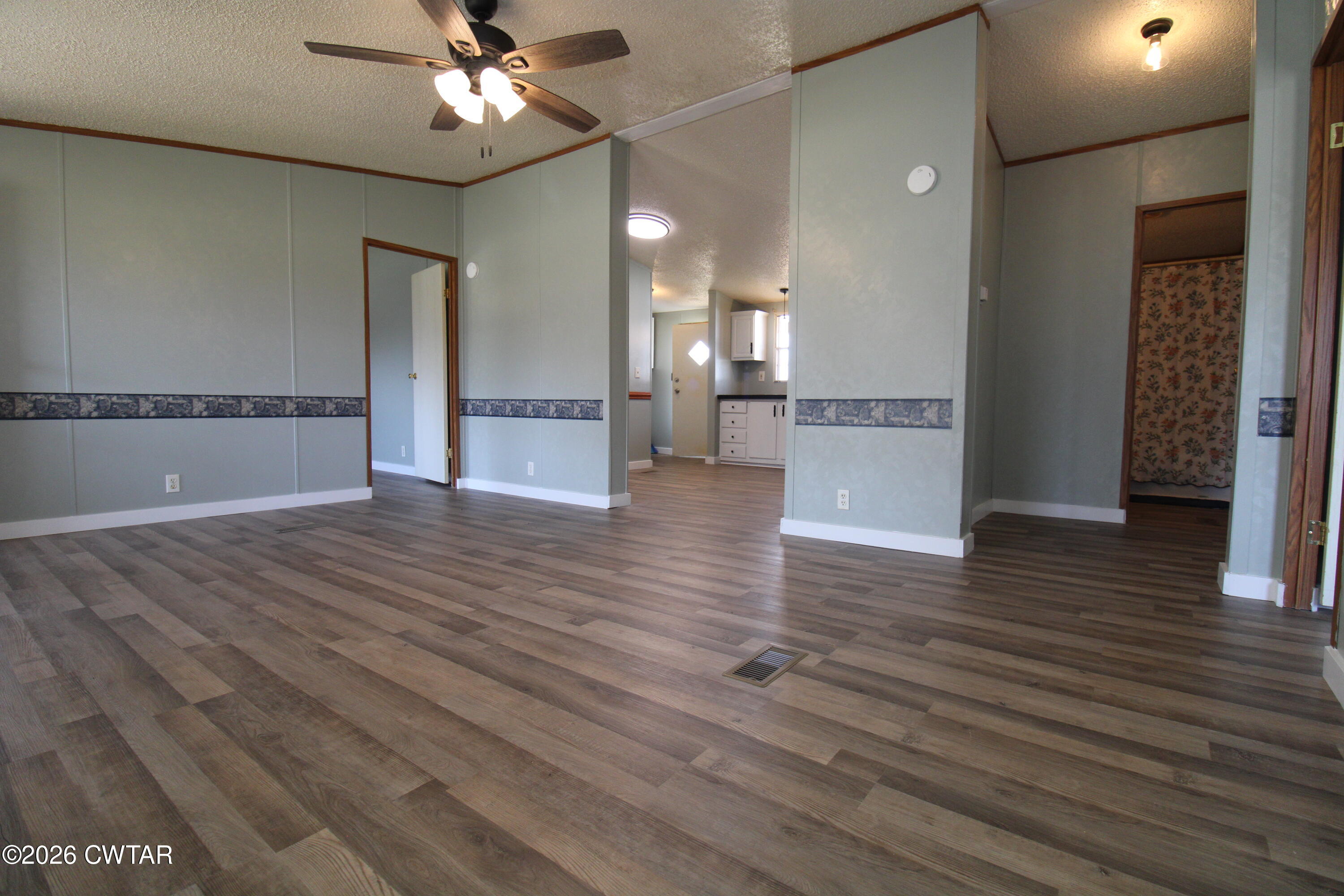 1938 Timberlake-Wildersville Road Lexington, TN 38351 - Photo 8 of 16 IMG_3368