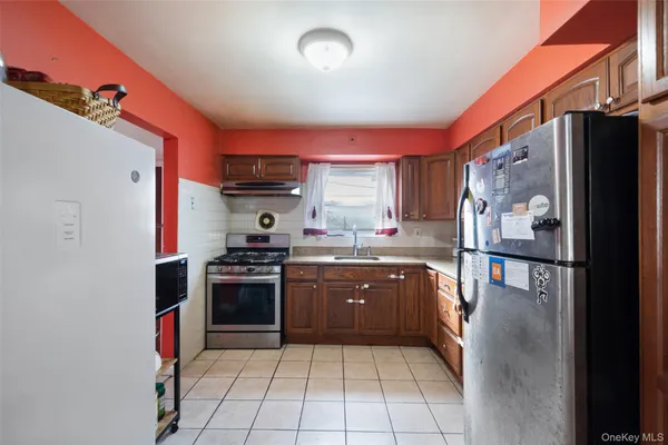 $1,199,000 | 139-18 249th Street | Rosedale