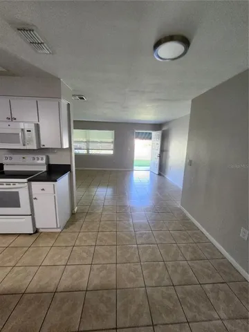 $1,350 | 25 Beverly Hills Boulevard, Beverly Hills, FL 34465