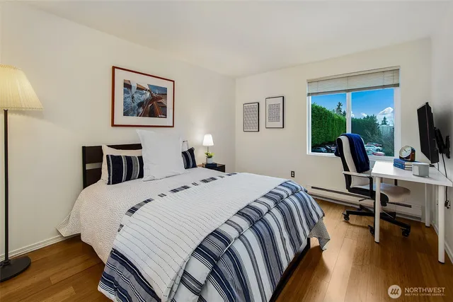 $285,000 | 5818 Northeast 70th Street, Unit A312, Seattle, WA 98115