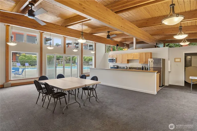 $285,000 | 5818 Northeast 70th Street, Unit A312, Seattle, WA 98115