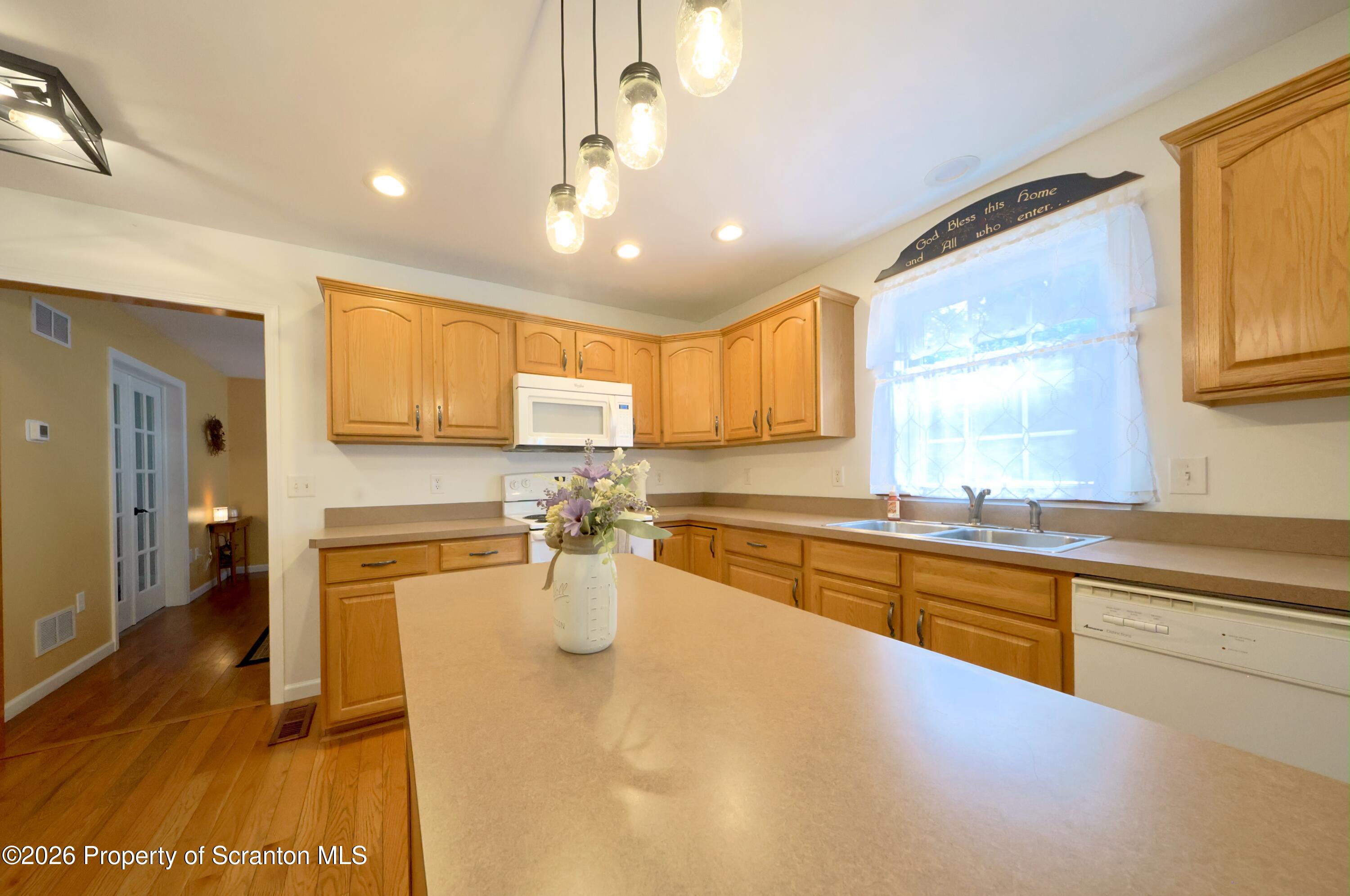 104 Bernhard Road Barnesville, PA 18214 - Photo 6 of 44 IMG_0941