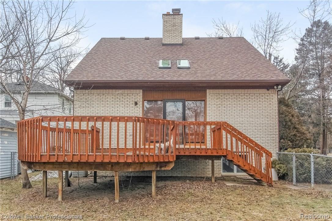 903 Fairview Avenue Rochester, MI 48307 - Photo 24 of 28 028-Rear_View-5245172-large.jpg