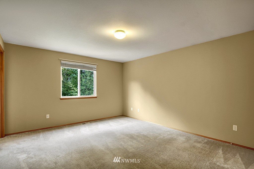 14236 Southeast 188 Way Renton, WA 98058 - Photo 10 of 18