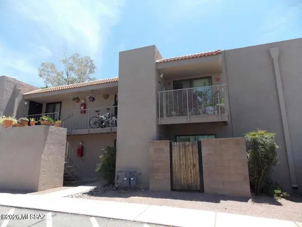$995 | 6625 East Golf Links Road, Unit 5, Tucson, AZ 85730