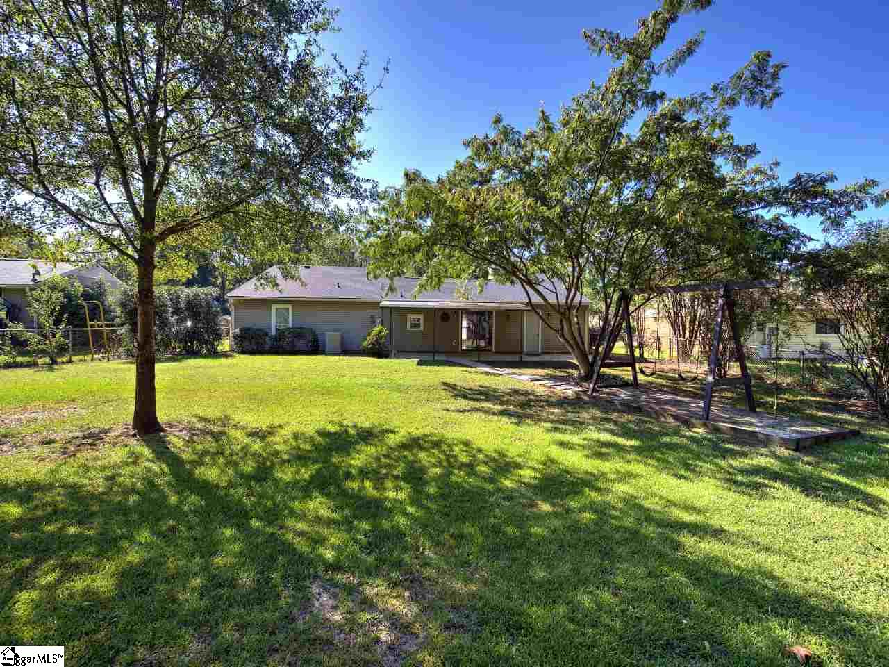 106 Clearfield Road Greenville, SC 29607 - Photo 29 of 36