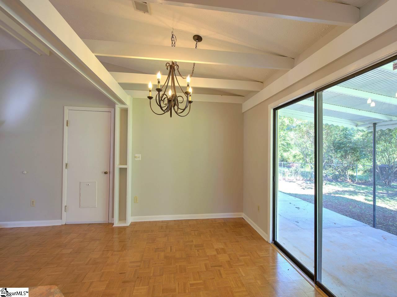 106 Clearfield Road Greenville, SC 29607 - Photo 8 of 36