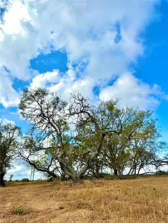 $188,900 | 6052 Tenney Creek Road, Luling, TX 78648