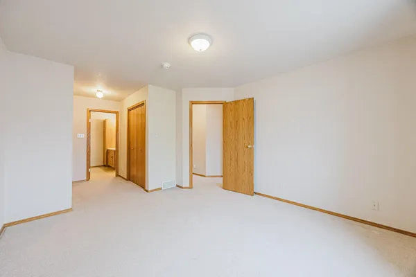 $235,000 | 52 Pinewood Boulevard, West Fargo, ND 58078