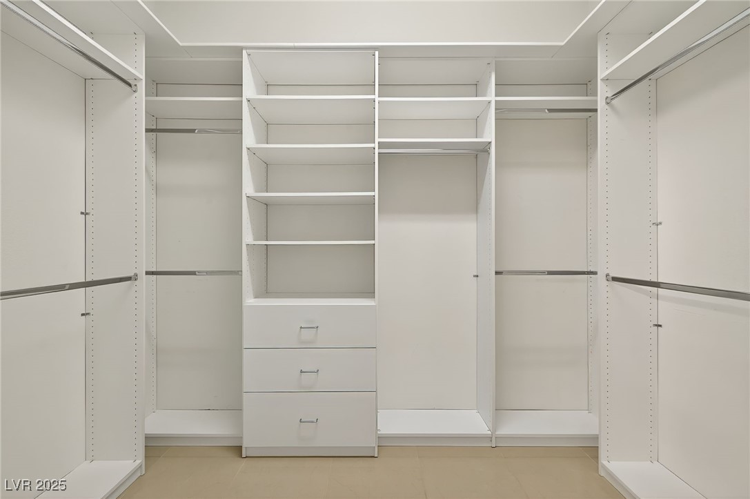 1028 Triumphant Street Henderson, NV 89052 - Photo 28 of 51 View of spacious closet