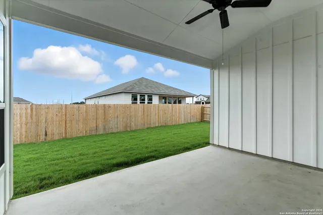 $539,990 | 1637 Saddleback Run, New Braunfels, TX 78130