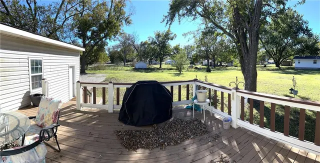 $198,500 | 285 Walnut Street, Deerfield, MO 64741